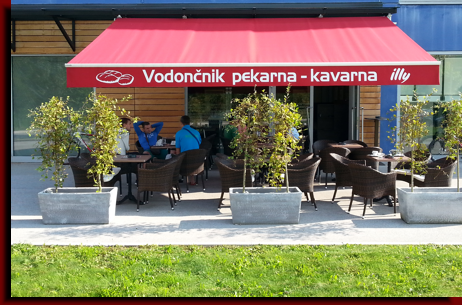 Kavarna in pekarna Mislinja